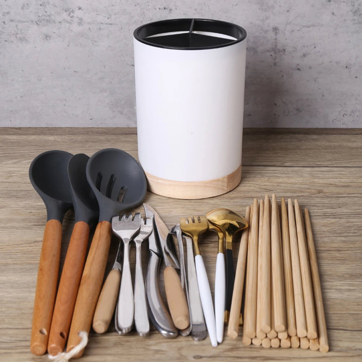 pot ustensiles cuisine blanc