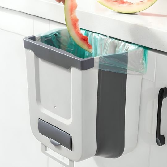  poubelle sous evier  murale