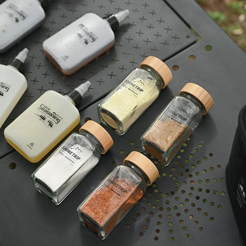 tiroirs epices bouteilles de verre
